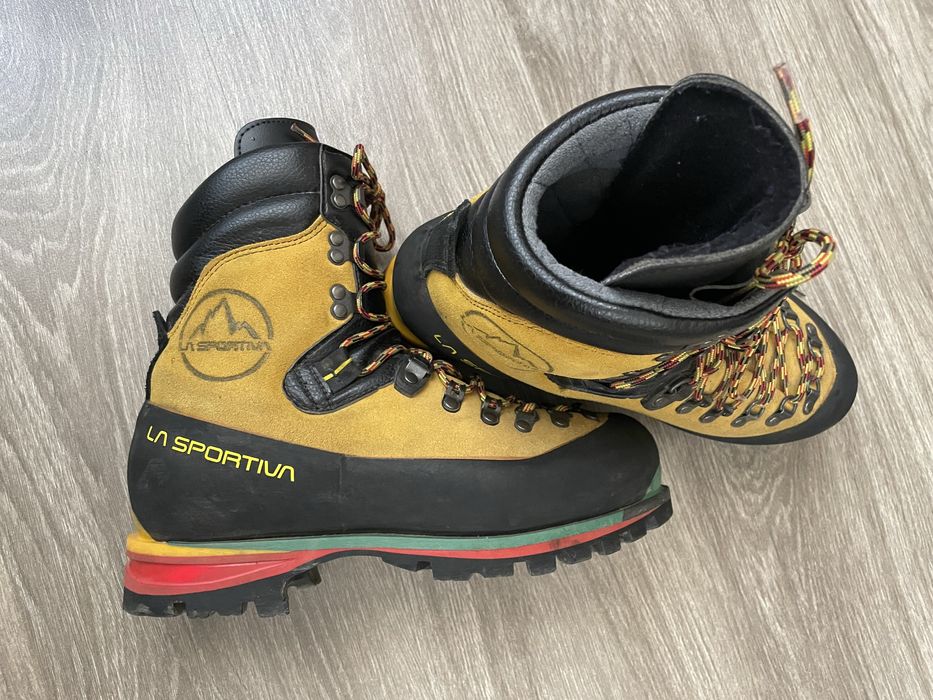 La Sportiva Nepal Extreme