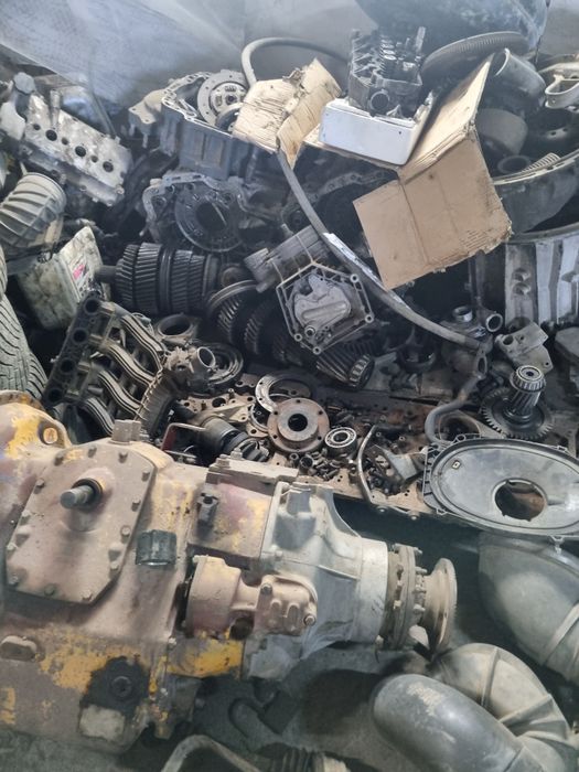 Запчасти на Zf  коробки мкпп, акпп.