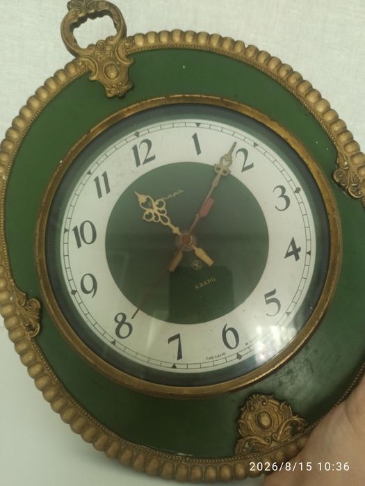 Продам часы советские