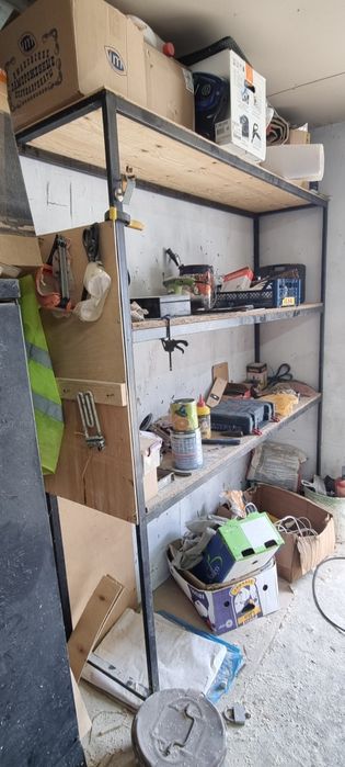 Полка сатылады гаражға