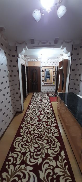 Киров,Массив Дом 1-этаж, 3-хона, евроремонт, олди Навес ва Подвали бор