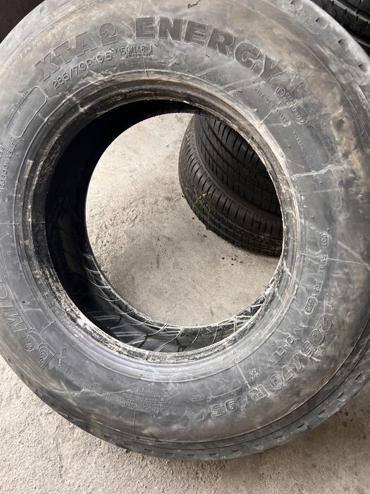 1 anvelopa camion directie 285/70/19.5 , Michelin , 11 mm