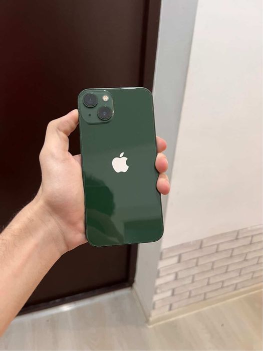Iphone 13 total green