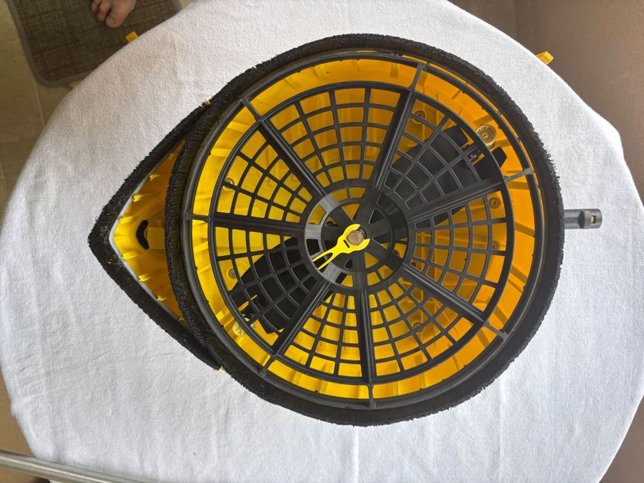 Почистваща приставка за повърхности Kärcher T-Racer (Patio Cleaner)