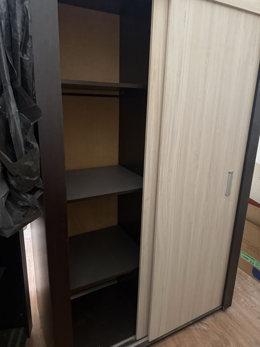 Гардероби 2 бр. Идентични 100€ за 1бр.