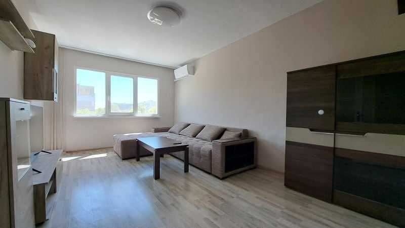 Двустаен апартамент - ж.к. Люлин 8