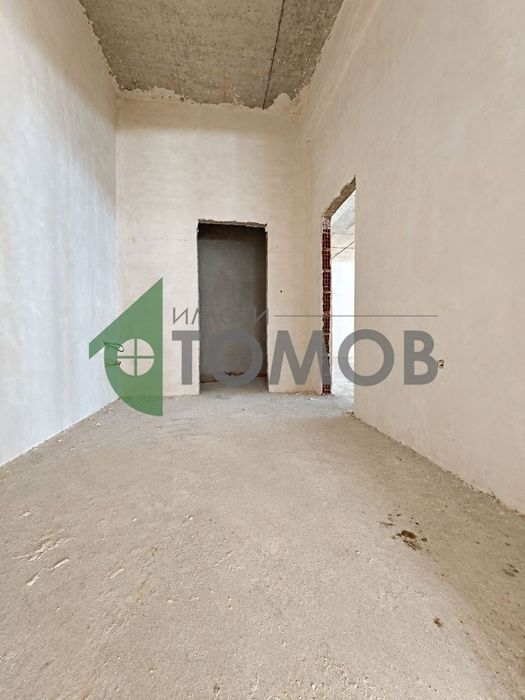 Дава се под наем Магазин в Стара Загора, Ремиза - 450 кв.м за 4500 € - Снимка #5