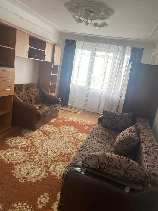 Apartament cu 3 camere, vedere panoramică, ultracentral – Strada Moldovei, Pascani