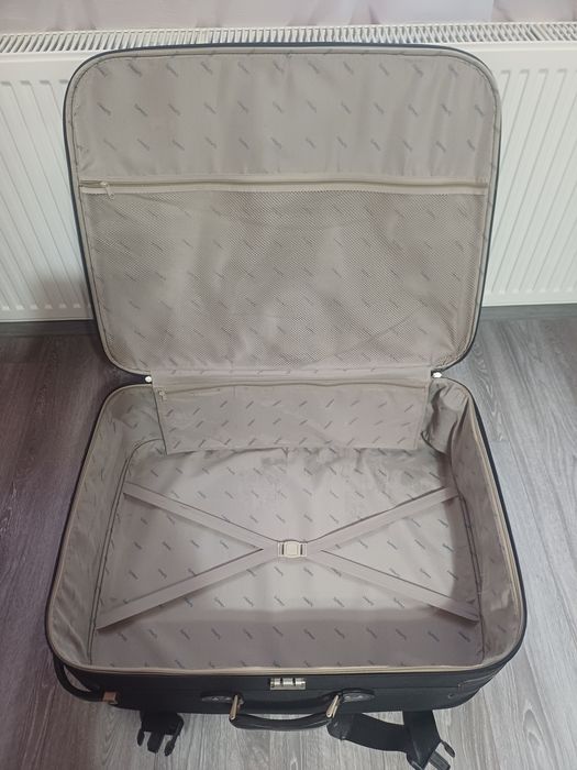 Geamantan, troler mare