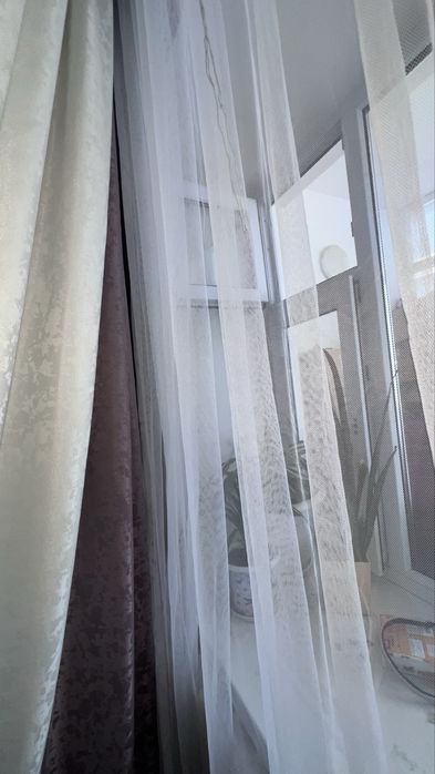 Шторы и тюль продаются