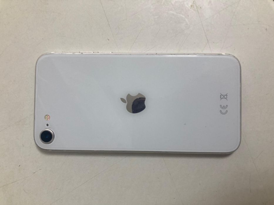 Айфон SE 2022 сатылады срочно