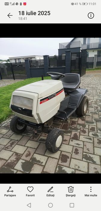 Tractoras tuns gazon