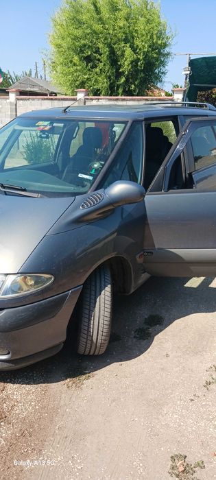 продавам рено еспей 3