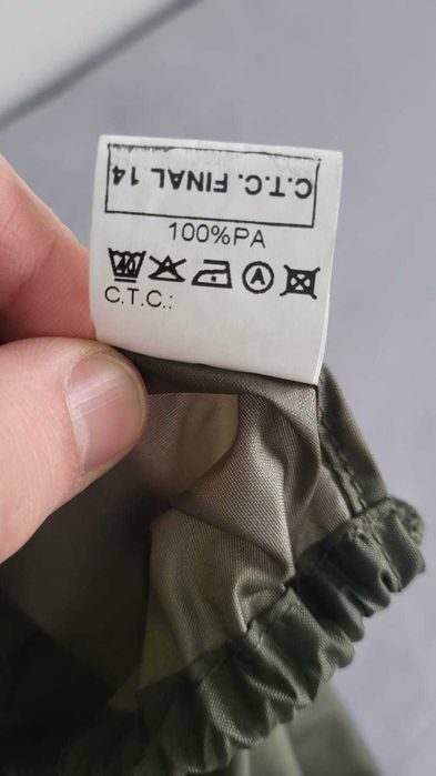 sac de dormit militar kaki