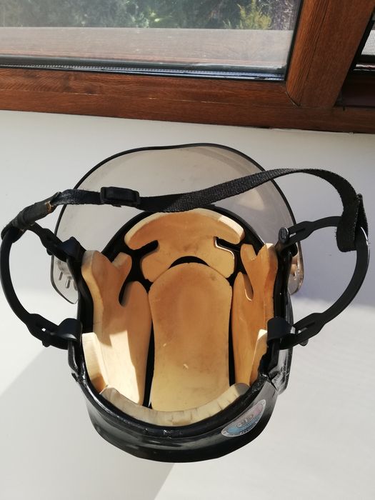 Хоккейный шлем BAUER