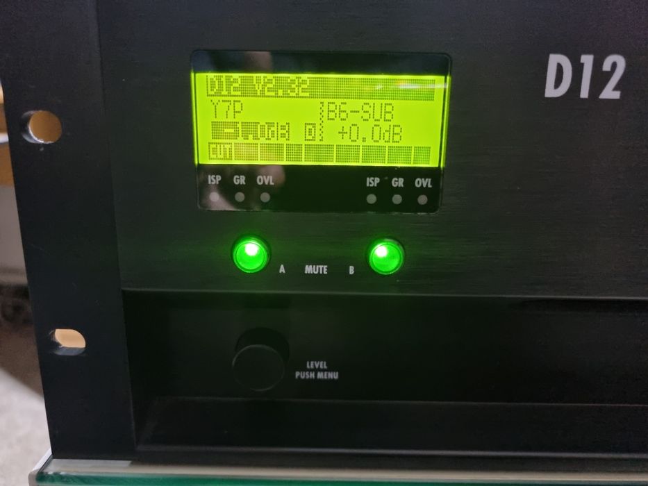 Vind amplificator D&B d12