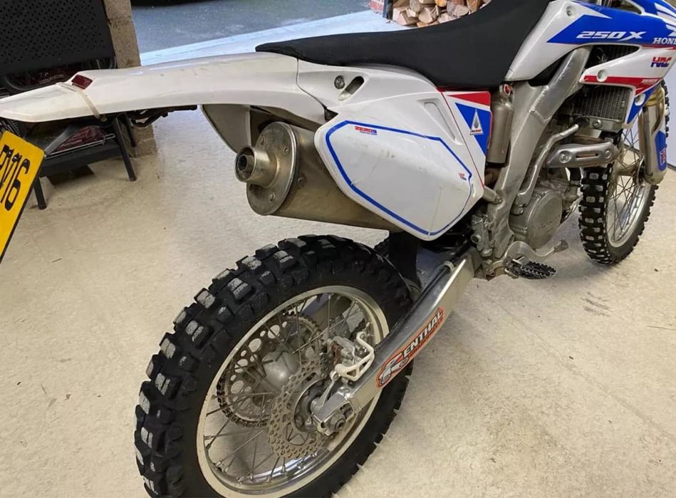 Honda crf 250x 2016година