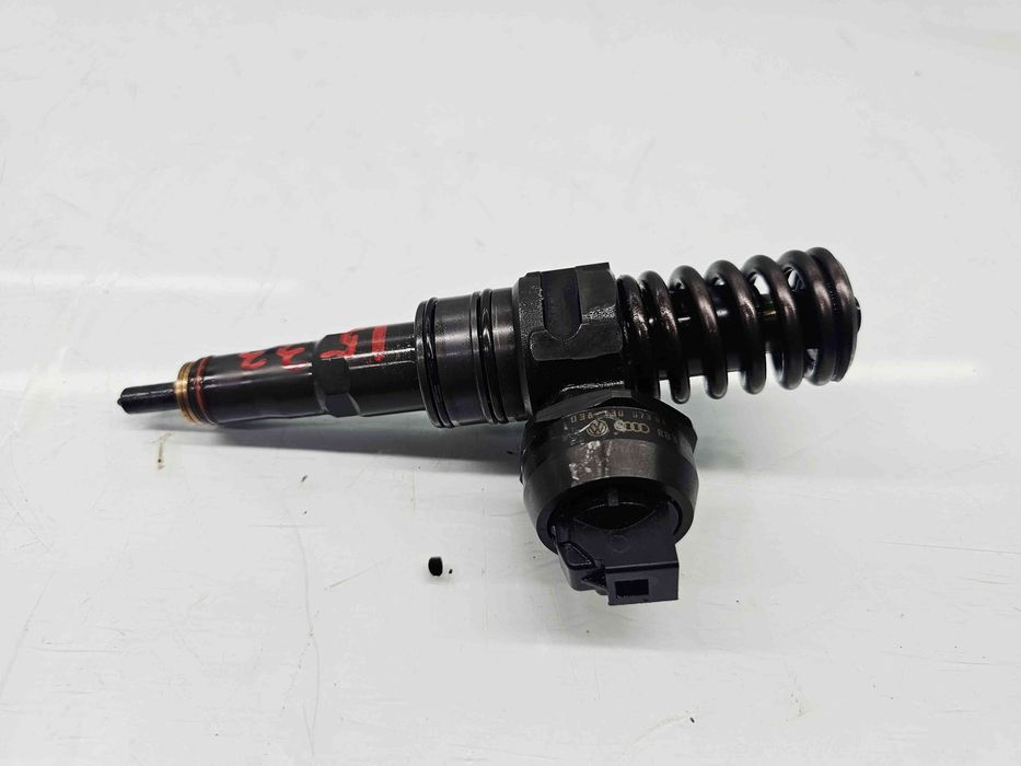 Injector Volkswagen Passat B6 Variant (3C5) [Fabr 2005-2010] 038130073