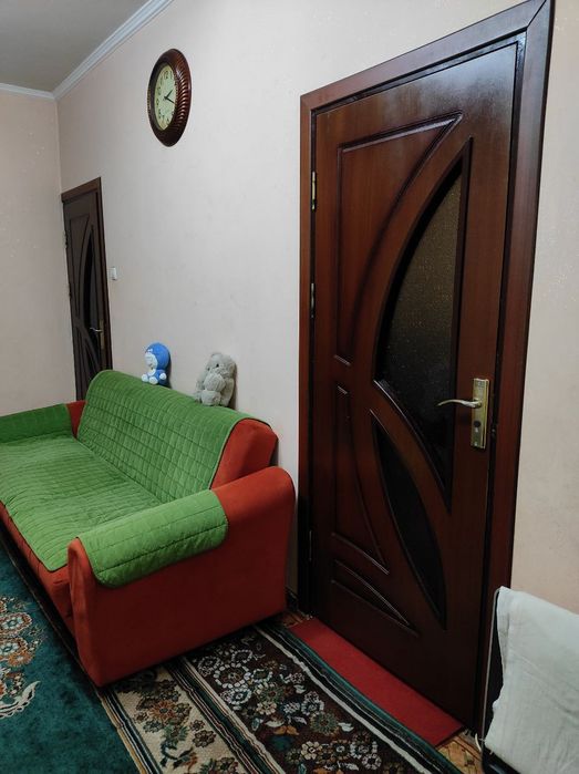 Срочно Продается 1/2 комнатная квартира Чиланзар 18кв Своя