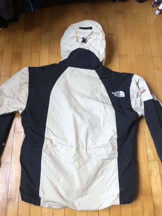 Преходно яке THE NORTH FACE