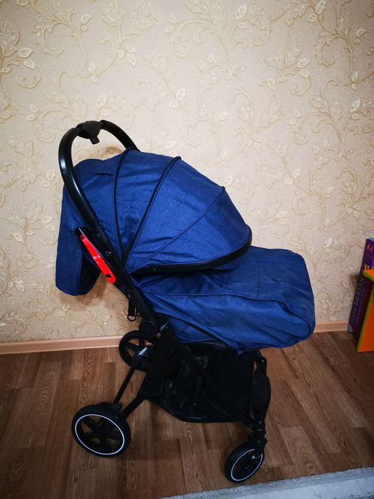 Продаётся детская коляска