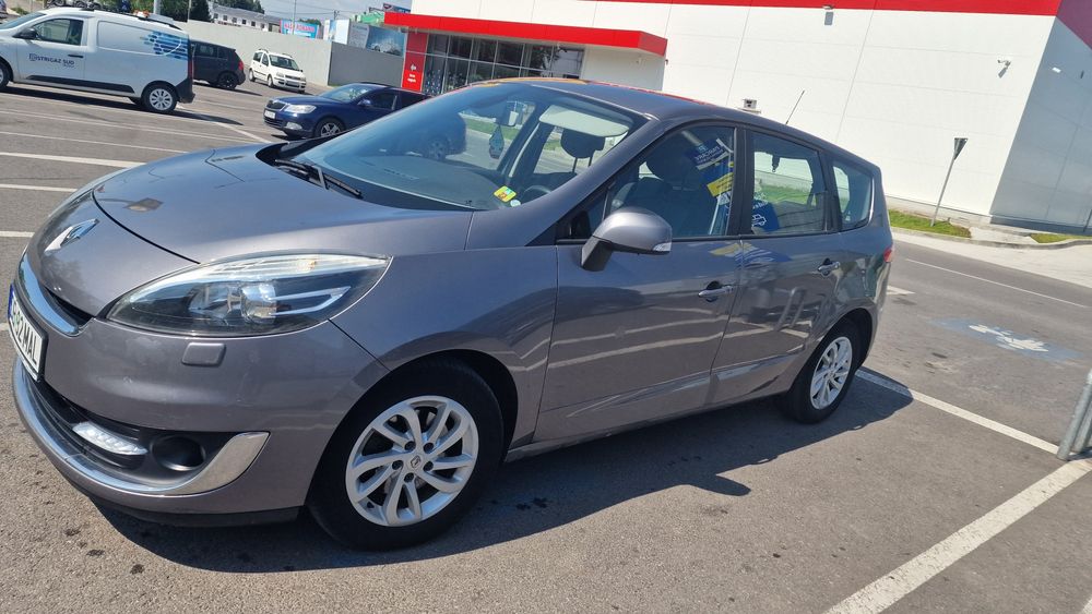 Renault grand scenic 3 1.6 diesel 130 cp unic proprietar 7 locuri