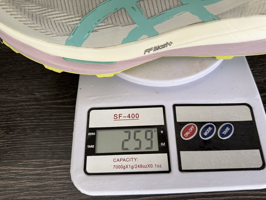 Маратонки Asics FujiSpeed 4