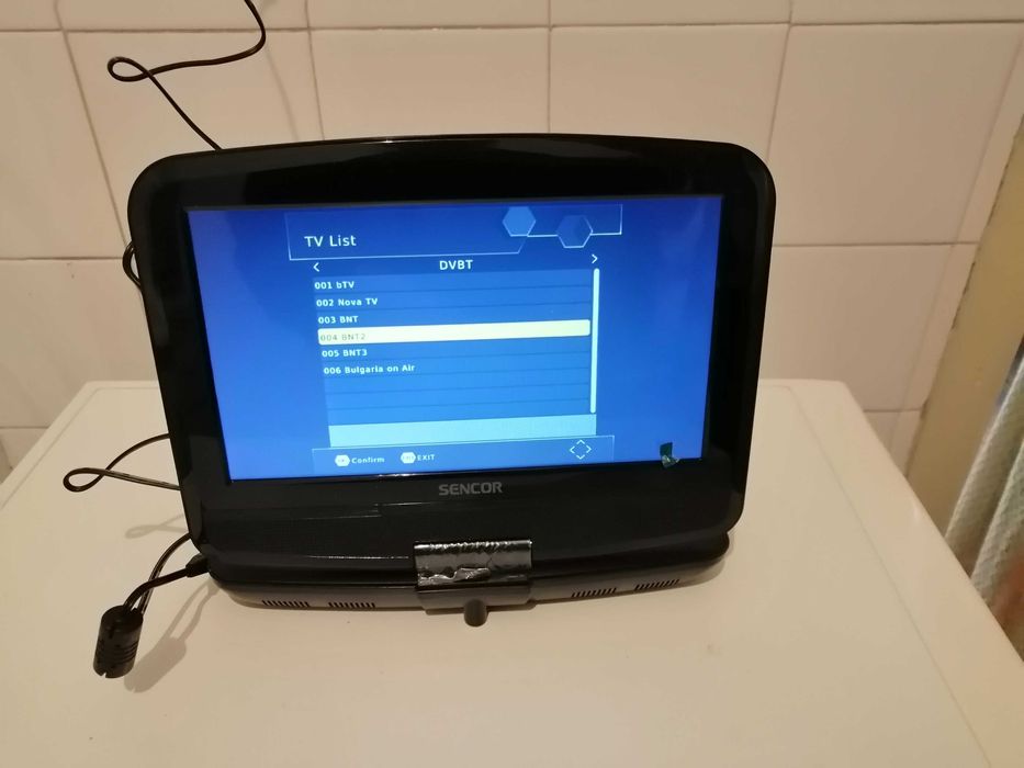 ПРОДАВАМ портативно за кола и дома ТВ ДВД SODIAL 10.1 '' с радио гр ...