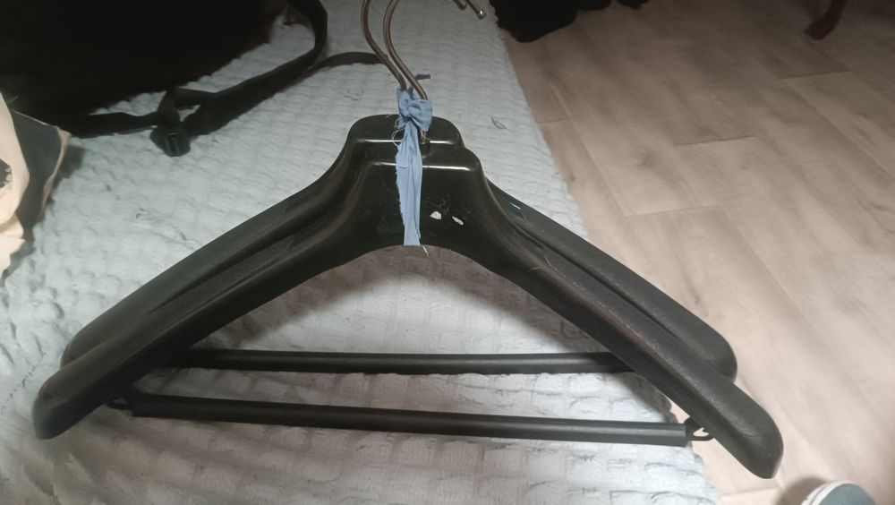 Телевизор продаю