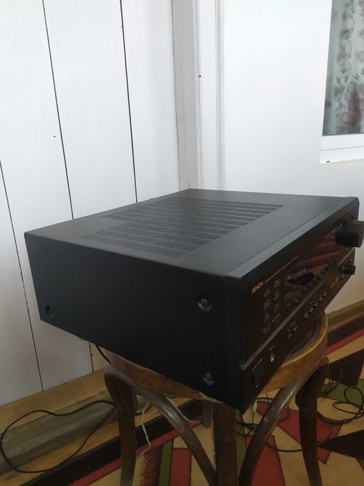 Продавам DENON AVR 1801