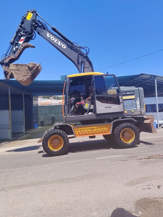 Volvo ew 140 pro sotiladi