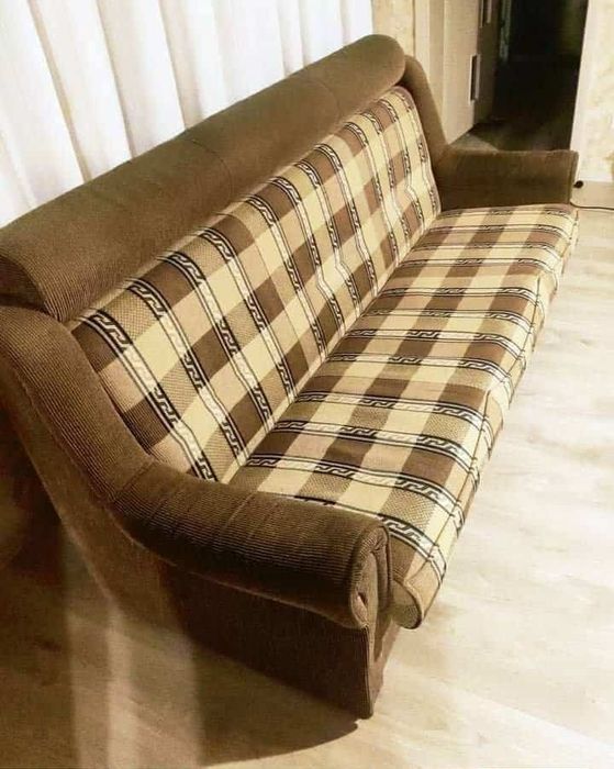 Canapea extensibilă cu ladă depozitare