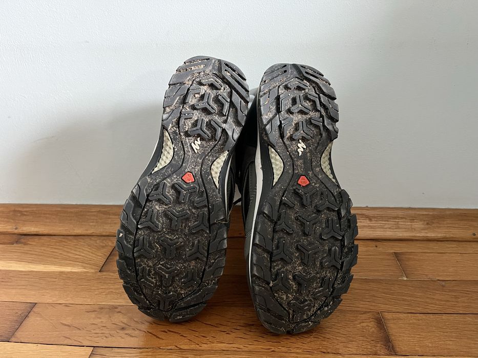 Туристически обувки Quechau MH100