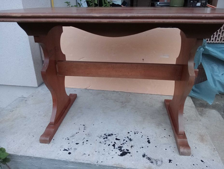 Masa din lemn stejar