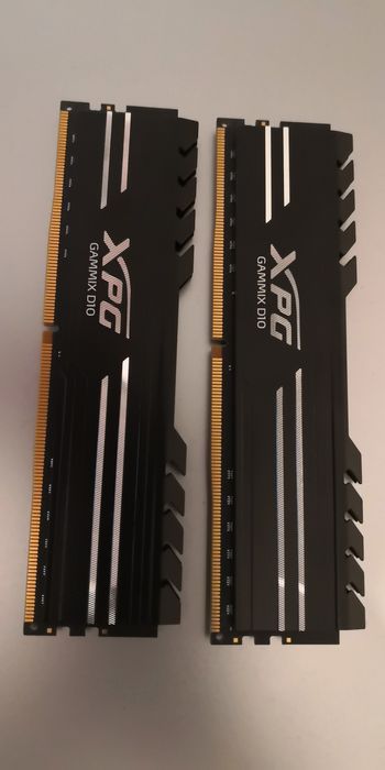 XPG GAMMIX D10 16GB(8GB2枚組) DDR4 2666MHz Amazon | ADATA デスクトップPC用ゲーミングメモリ XPG D10シリーズ