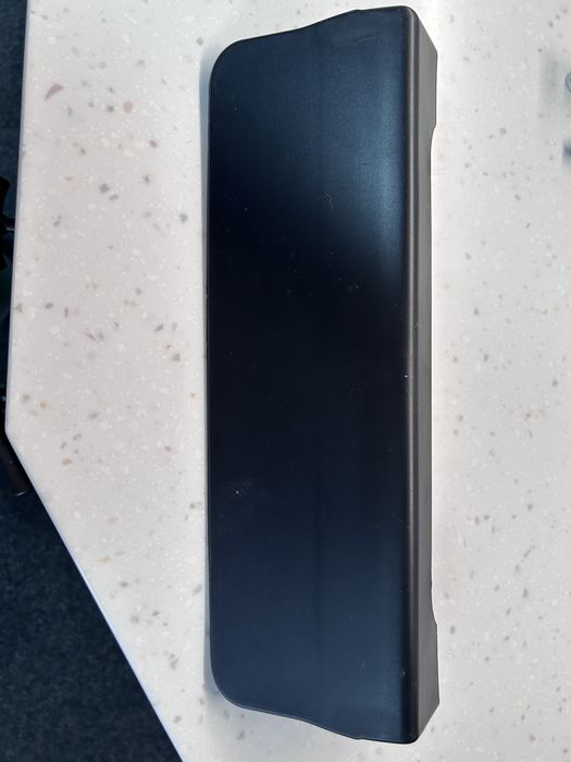 Козырек на панель