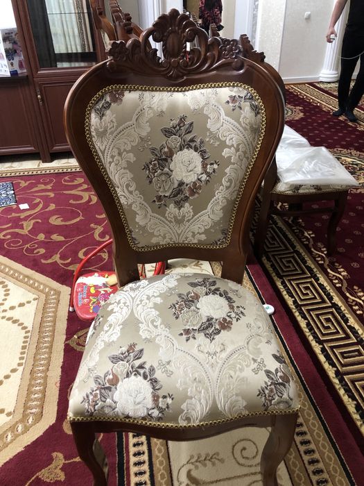 Stol stul 12 kishilik