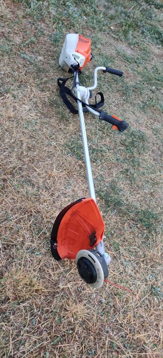 Бензинова моторна коса Щил ФС240 Перфектна