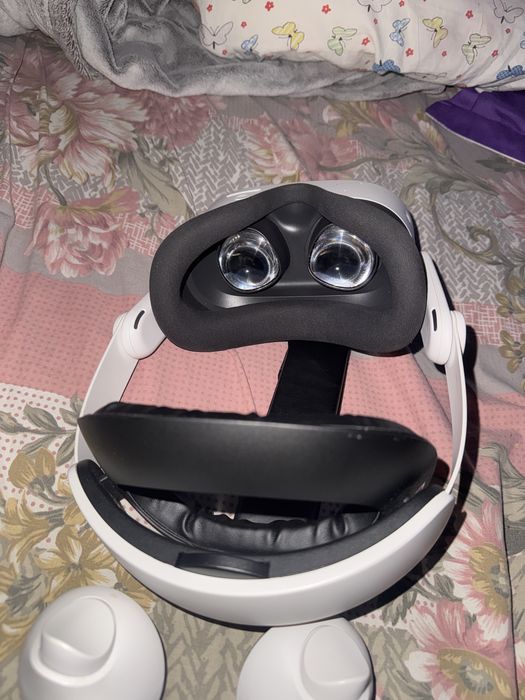 oculus quest 3s +curea bobovr