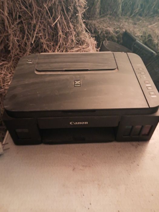 Продаётся морозильник сено касилка принтер тачка