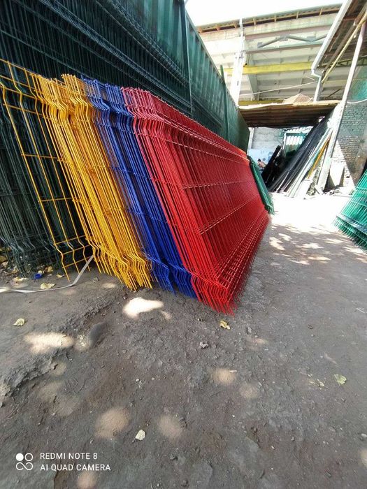 Еврозабор Евросетка 3D панели по самым низким ценам от производителя.