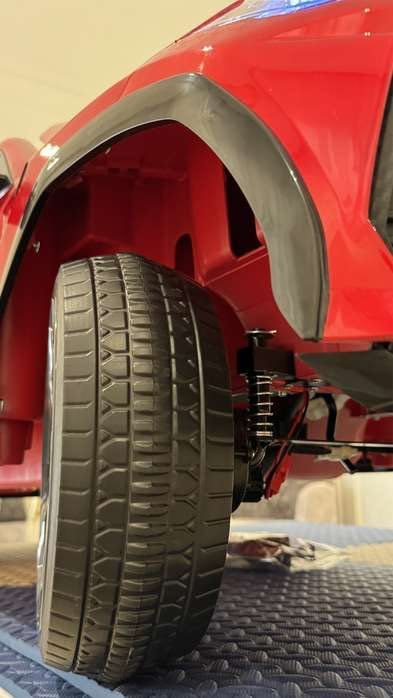 Детская машина Lamborghini Urus 12V, с пультом (bolalar mashinasi)