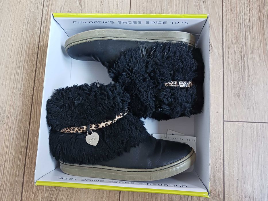 Ботуши PRIMIGI номер 34 стелка 21.5см