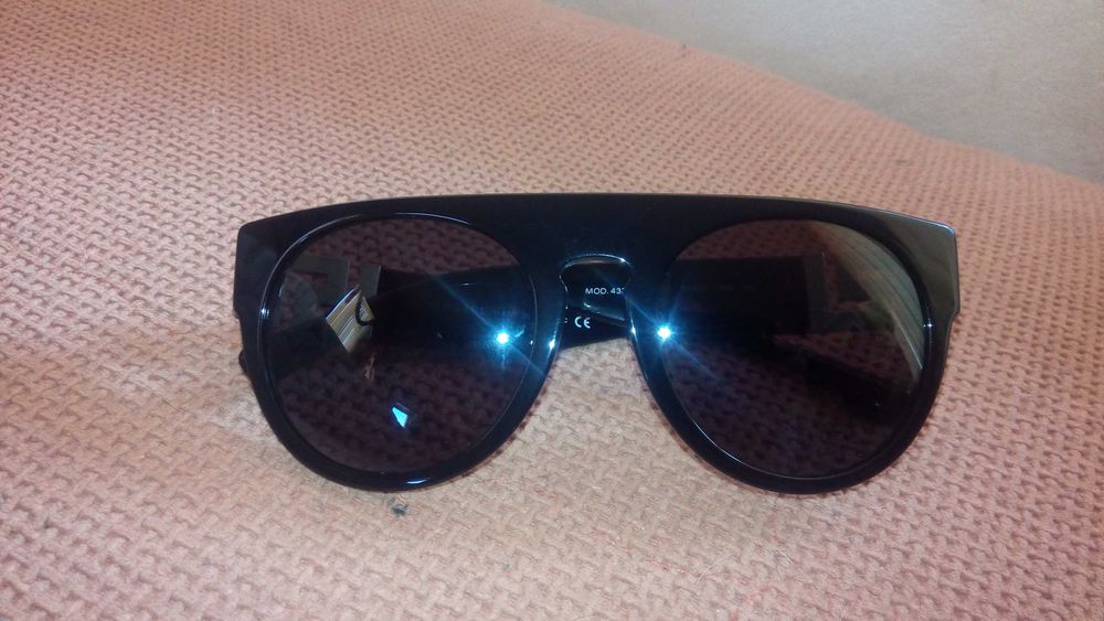 слънчеви очила VERSAGE