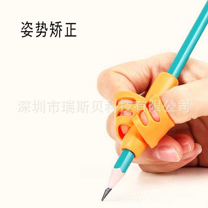 2 броя мек детски държач за химикал или молив