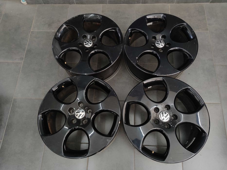 Джанти 18 - Volkswagen Golf GTI