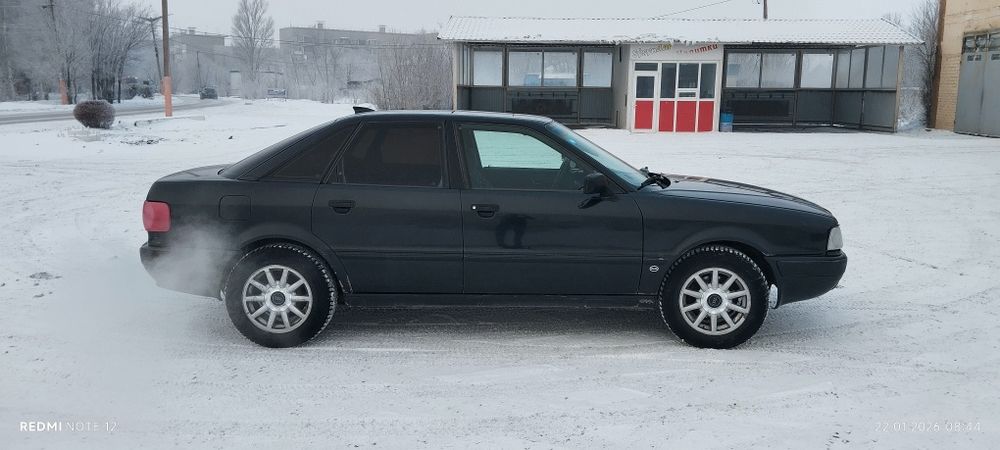 Ауди 80 б4моник хорошем состояние