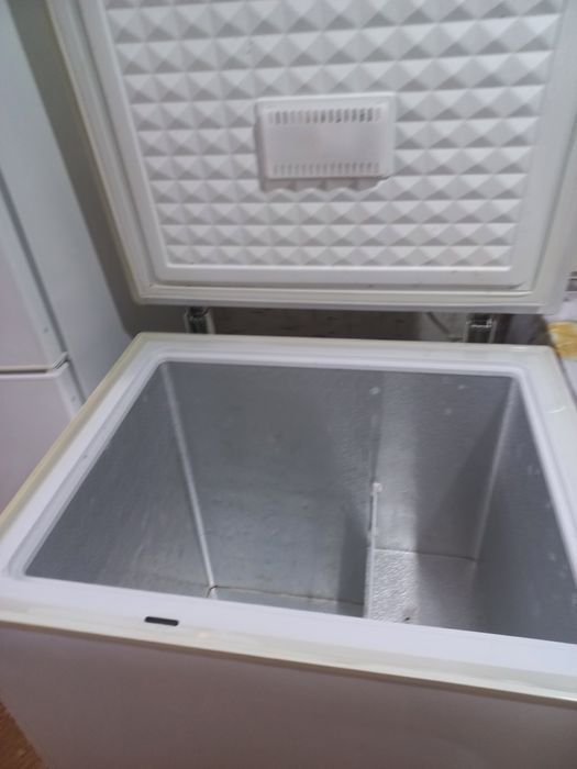 Продаётся морозильная камера-ларь