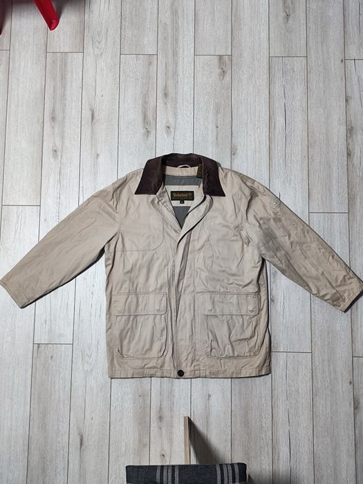 Geaca Timberland Weathergear marimea M - bej cu guler maro, originala