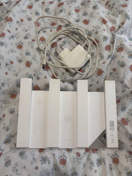 Роутер Huawei WS7200